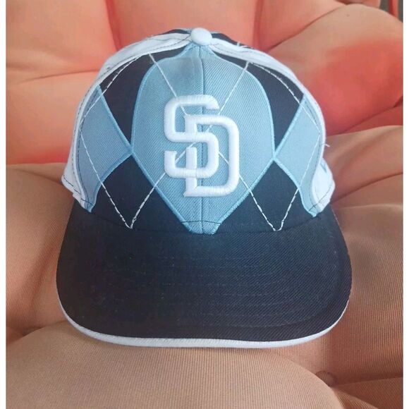 San Diego Padres New Era Size 6 7/8 Fitted Hat/ 59FIFTY/ argyle Blue & white - Picture 1 of 6